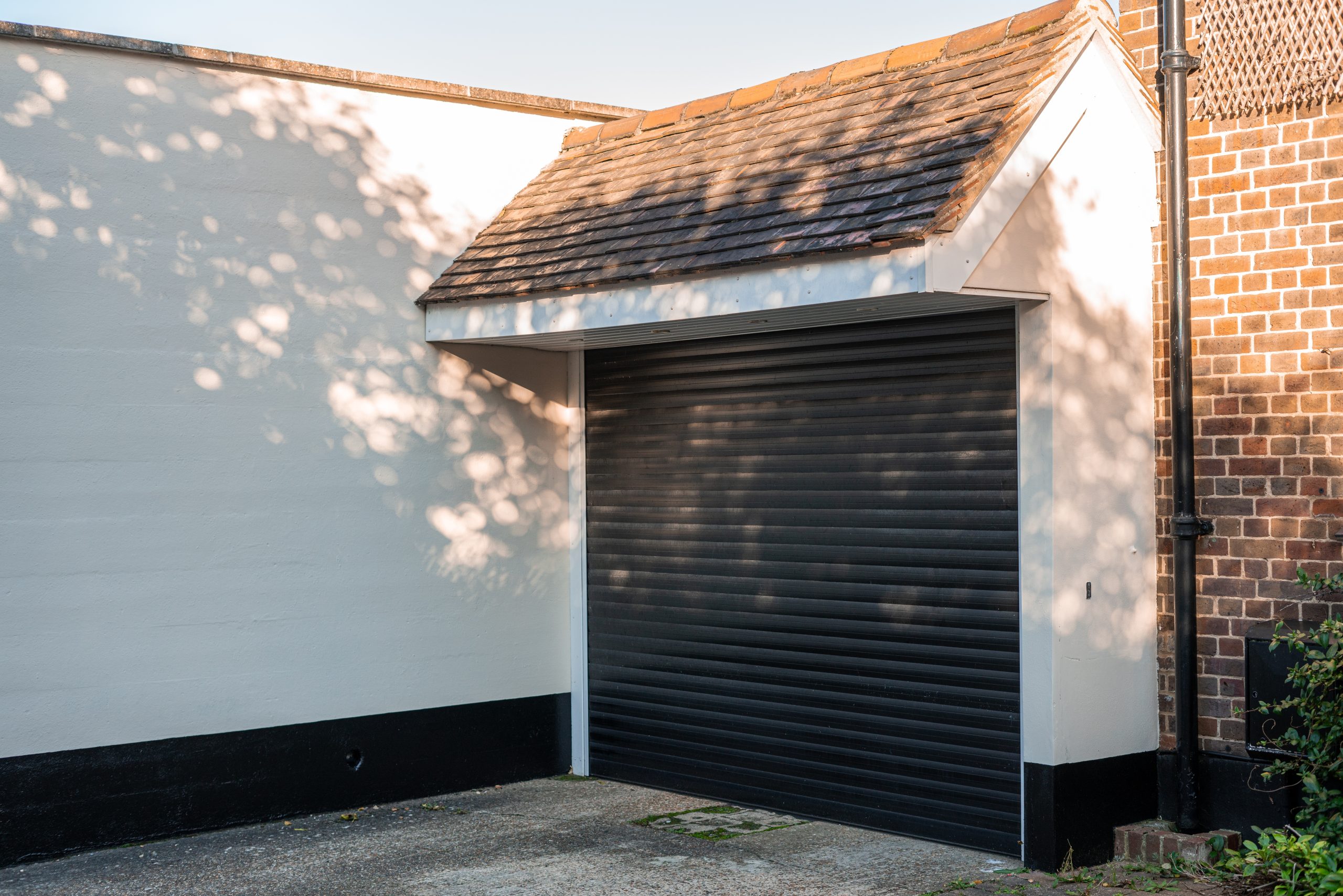 garage doors Hampshire 